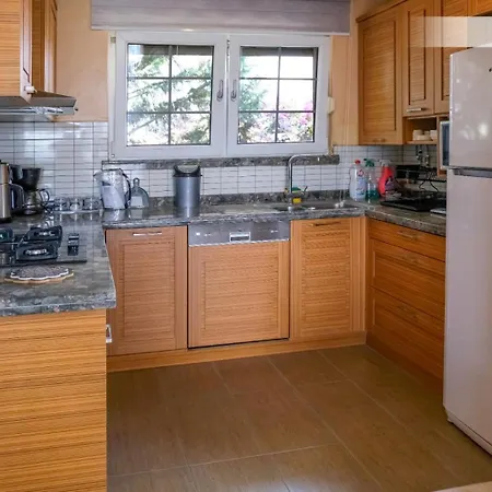 بيت ضيافة Pasakoey
